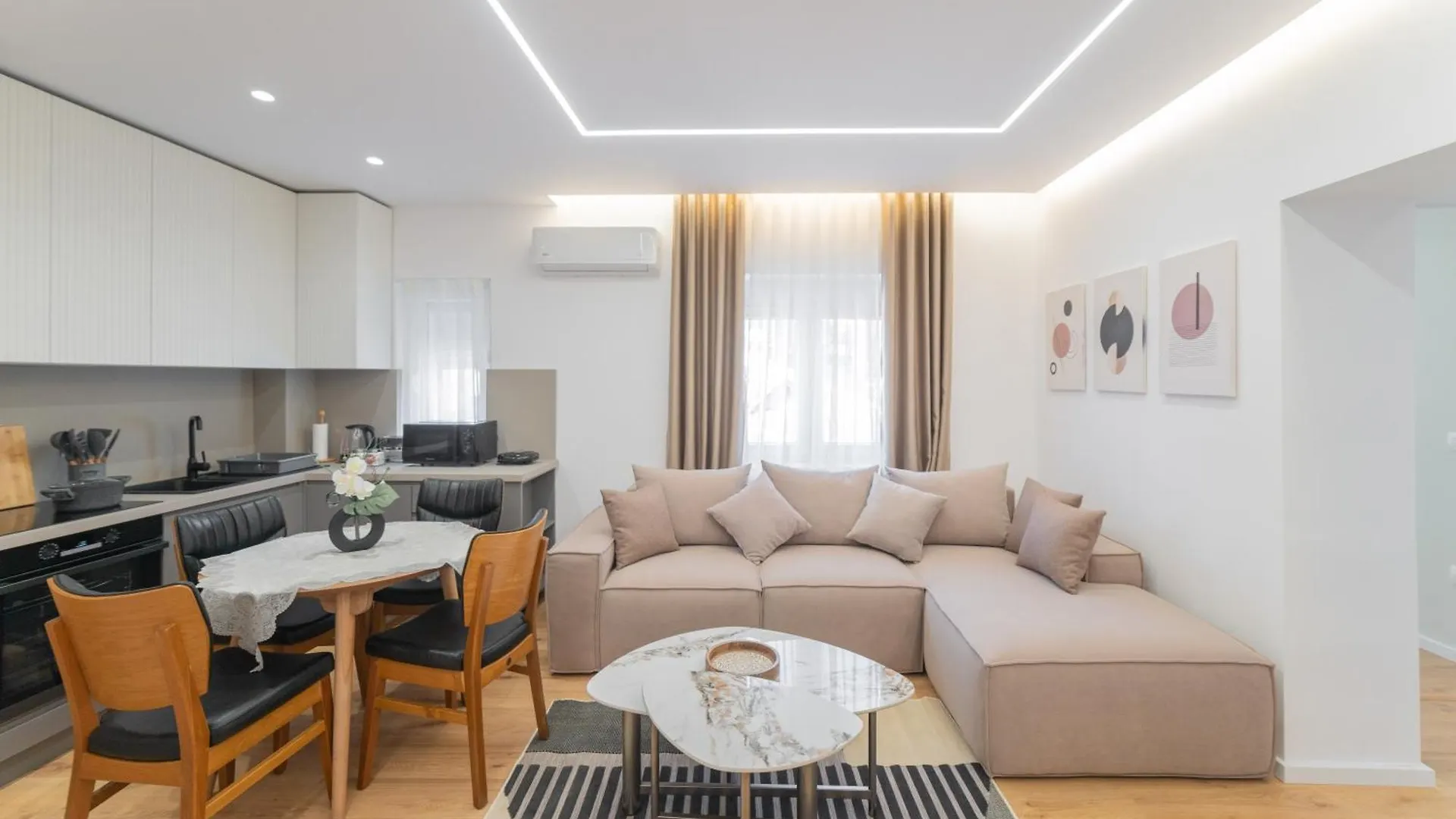 Mia Apartment Tirana Albania